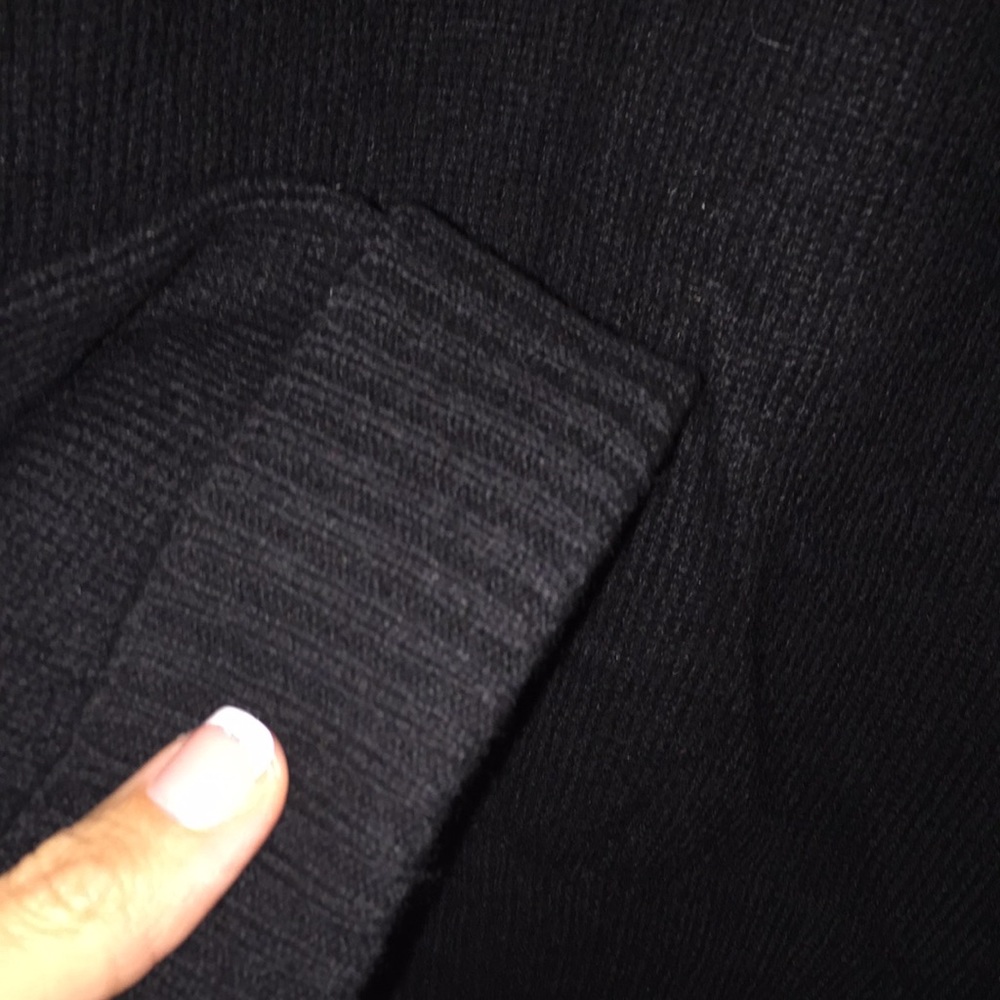 🏇🏼 SOLD Polo by Ralph Lauren Black Crewneck - Picture 3 of 5